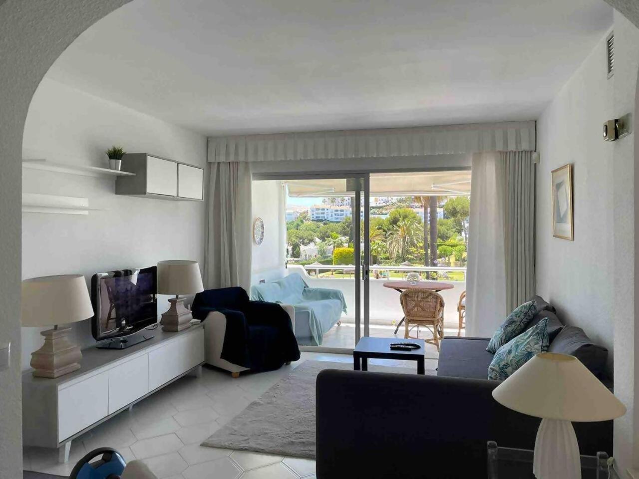 לה קאלה דה מיחאס Cozy Apartment In Miraflores Mijas מראה חיצוני תמונה